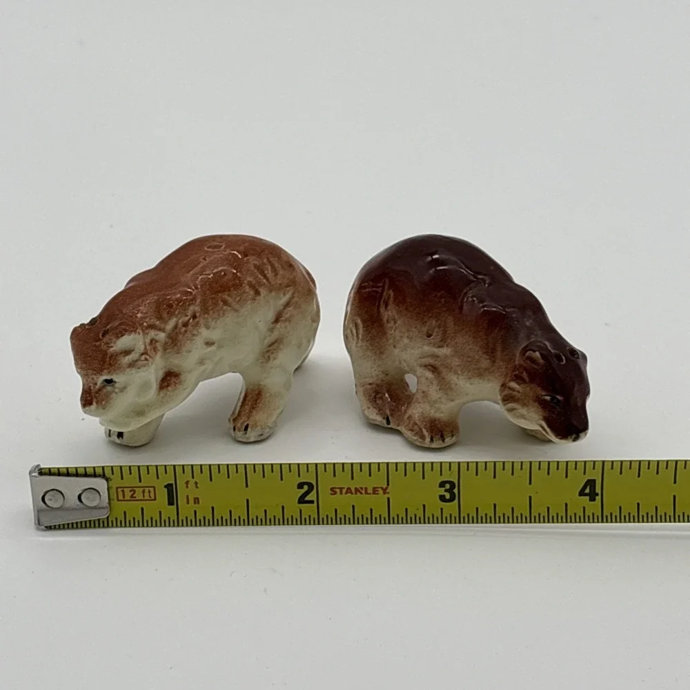 Vintage 1950s St Clair Creations Almar Ceramic Bear Salt & Pepper Shakers Set